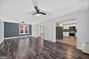 2715 Sears St, Philadelphia, PA 19146 - Photo 2