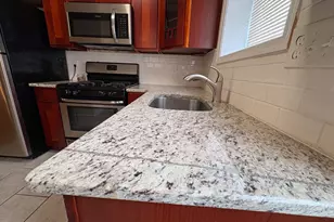 2524 S Darien St, Philadelphia, PA 19148 - Photo 4