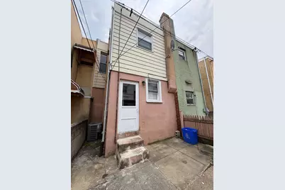 2524 S Darien Street, Philadelphia, PA 19148 - Photo 2