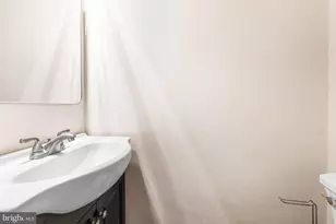 446 Markle St, Philadelphia, PA 19128 - Photo 12