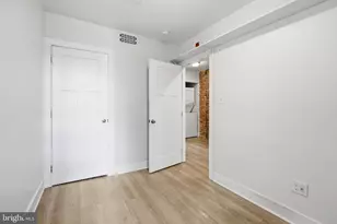 651 N 33rd St, Philadelphia, PA 19104 - Photo 6
