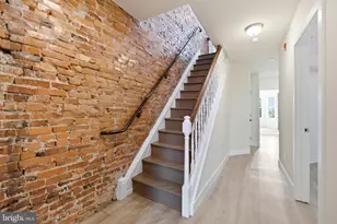 651 N 33rd St, Philadelphia, PA 19104 - Photo 12