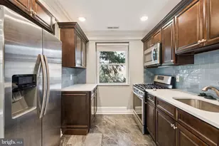 1034 E Slocum St, Philadelphia, PA 19150 - Photo 26