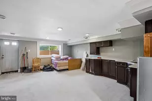 1034 E Slocum St, Philadelphia, PA 19150 - Photo 38
