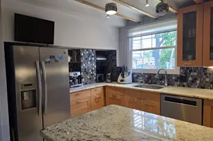 827 Larkspur St, Philadelphia, PA 19116 - Photo 12