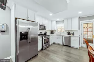 1979 Lardner St, Philadelphia, PA 19149 - Photo 14