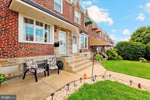 1979 Lardner St, Philadelphia, PA 19149 - Photo 4