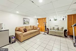 1979 Lardner St, Philadelphia, PA 19149 - Photo 24