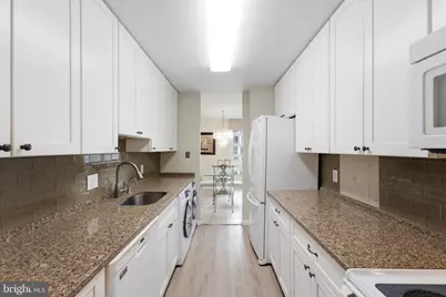 1901 John F Kennedy Boulevard #906, Philadelphia, PA 19103 - Photo 2