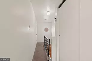 2617 South St, Philadelphia, PA 19146 - Photo 16
