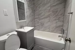 6020 N Warnock St, Philadelphia, PA 19141 - Photo 2