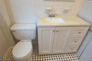 1662 N 59th St, Philadelphia, PA 19151 - Photo 2