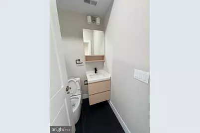 1015 N 45th Street #1, Philadelphia, PA 19104 - Photo 8