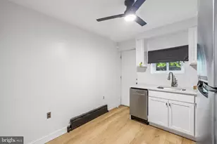 110 Pollard St, Philadelphia, PA 19123 - Photo 14