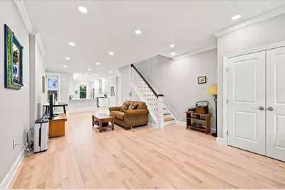 40 E Slocum Street, Philadelphia, PA 19119 - Photo 2