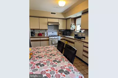 564 Burgess Street, Philadelphia, PA 19116 - Photo 12