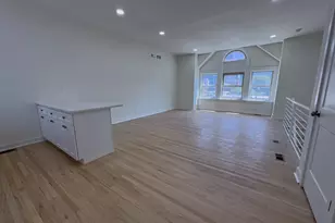 2013 Green St, Philadelphia, PA 19130 - Photo 10