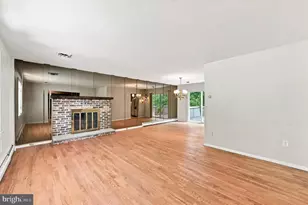1035 W Allens Ln, Philadelphia, PA 19119 - Photo 4