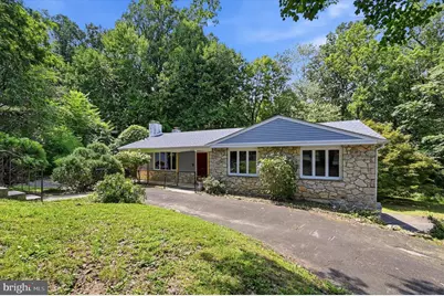 1035 W Allens Lane, Philadelphia, PA 19119 - Photo 1
