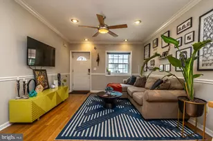 1530 Manton St, Philadelphia, PA 19146 - Photo 6
