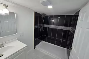 6824 Rodney St, Philadelphia, PA 19138 - Photo 20