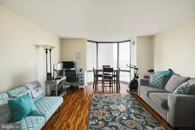 2018 Walnut Street #17F, Philadelphia, PA 19103 - Photo 4