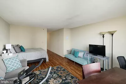 2018 Walnut Street #17F, Philadelphia, PA 19103 - Photo 8