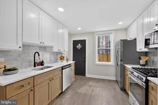 659 N 55th St, Philadelphia, PA 19131 - Photo 12