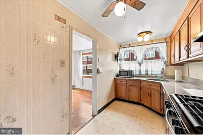 7959 Gilbert Street, Philadelphia, PA 19150 - Photo 10
