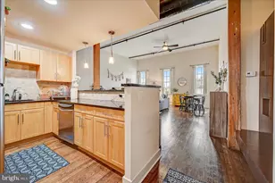 205 Cuthbert St, Philadelphia, PA 19106 - Photo 12