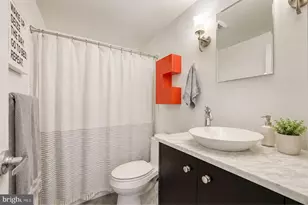 205 Cuthbert St, Philadelphia, PA 19106 - Photo 14