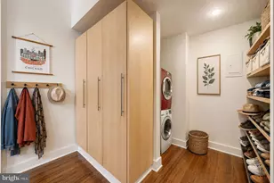 205 Cuthbert St, Philadelphia, PA 19106 - Photo 12