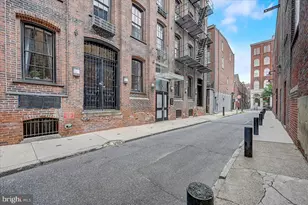 205 Cuthbert St, Philadelphia, PA 19106 - Photo 18