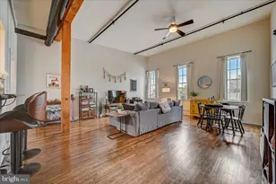 205 Cuthbert St, Philadelphia, PA 19106 - Photo 6