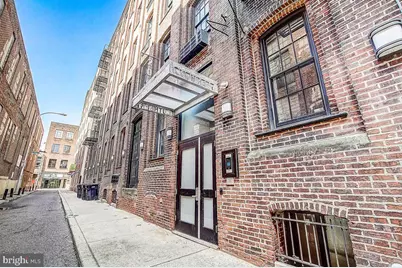 205 Cuthbert Street #502, Philadelphia, PA 19106 - Photo 2