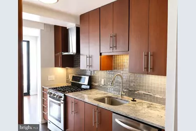 1326 Spruce Street #2401, Philadelphia, PA 19107 - Photo 2