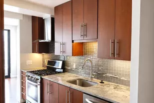 1326 Spruce St, Philadelphia, PA 19107 - Photo 2