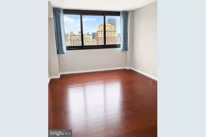 1326 Spruce Street #2401, Philadelphia, PA 19107 - Photo 4