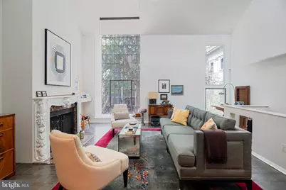 16 Saint James Court, Philadelphia, PA 19106 - Photo 1