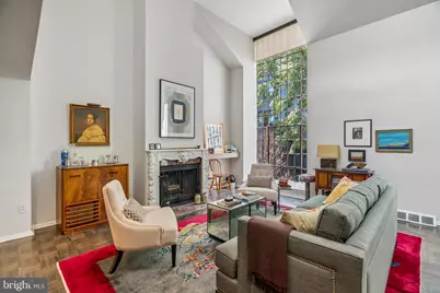 16 Saint James Court, Philadelphia, PA 19106 - Photo 4