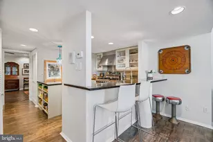 16 St James Ct, Philadelphia, PA 19106 - Photo 8