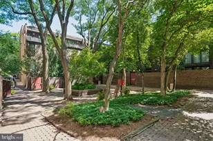 16 St James Ct, Philadelphia, PA 19106 - Photo 32