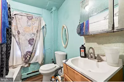 6208 Woodbine Avenue, Philadelphia, PA 19151 - Photo 8