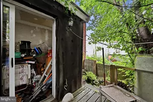6208 Woodbine Ave, Philadelphia, PA 19151 - Photo 14