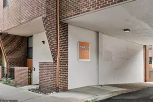 15 Hamilton Cir, Philadelphia, PA 19130 - Photo 24