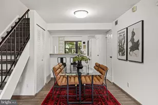 15 Hamilton Cir, Philadelphia, PA 19130 - Photo 6