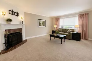 2913 Guilford St, Philadelphia, PA 19152 - Photo 6