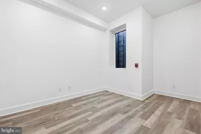 516 W Montgomery Avenue, Philadelphia, PA 19122 - Photo 16