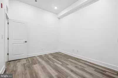 516 W Montgomery Avenue, Philadelphia, PA 19122 - Photo 18