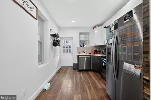 1827 Dudley St, Philadelphia, PA 19145 - Photo 12